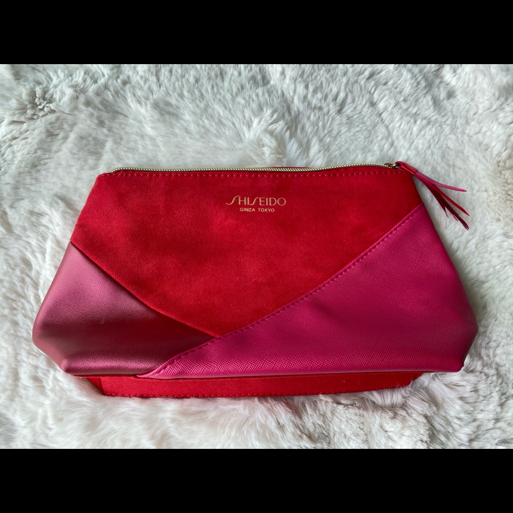 Brand New Shiseido Make Up Bag Brand New Shiseido Make Up Bag